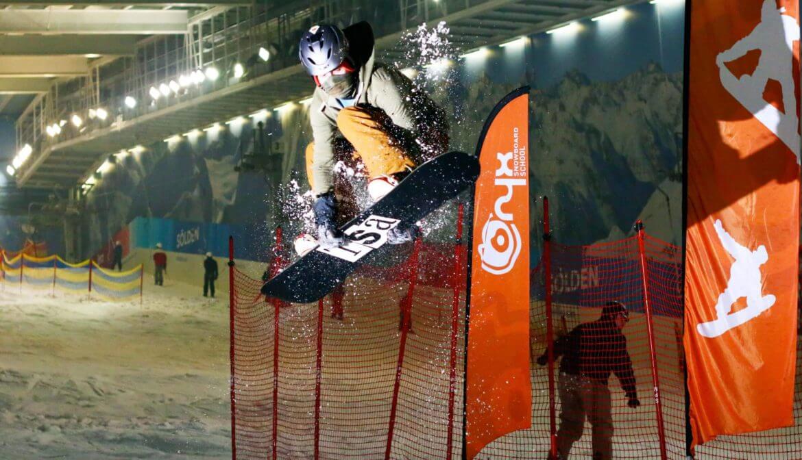 Onyx adult snowboard camp UK