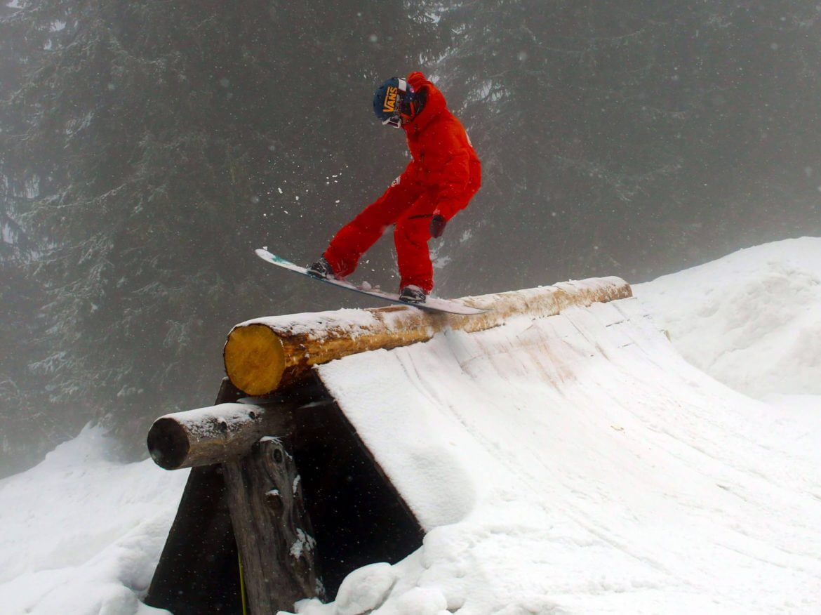 Bezza - Stall in the Stash