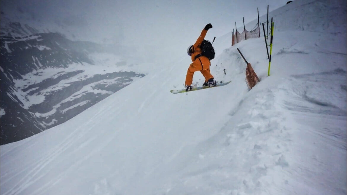 IMG_5090 2 Off Piste snowboarding Onyxsnowboarding